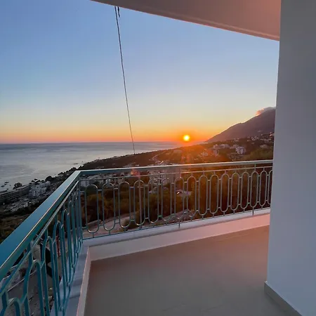 Apartment Endless Blue Dhermi