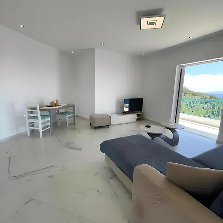 Apartment Endless Blue *